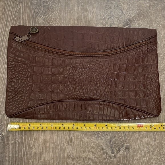 Brown Clutch - Picture 5 of 6